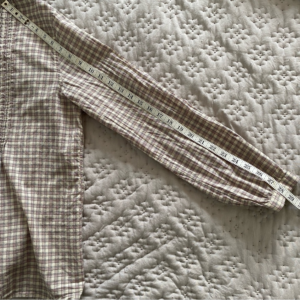 Uniqlo 100% Cotton Classic Beige Plaid Button-Up Shirt with Mauve & Navy Stripes - Picture 12 of 12